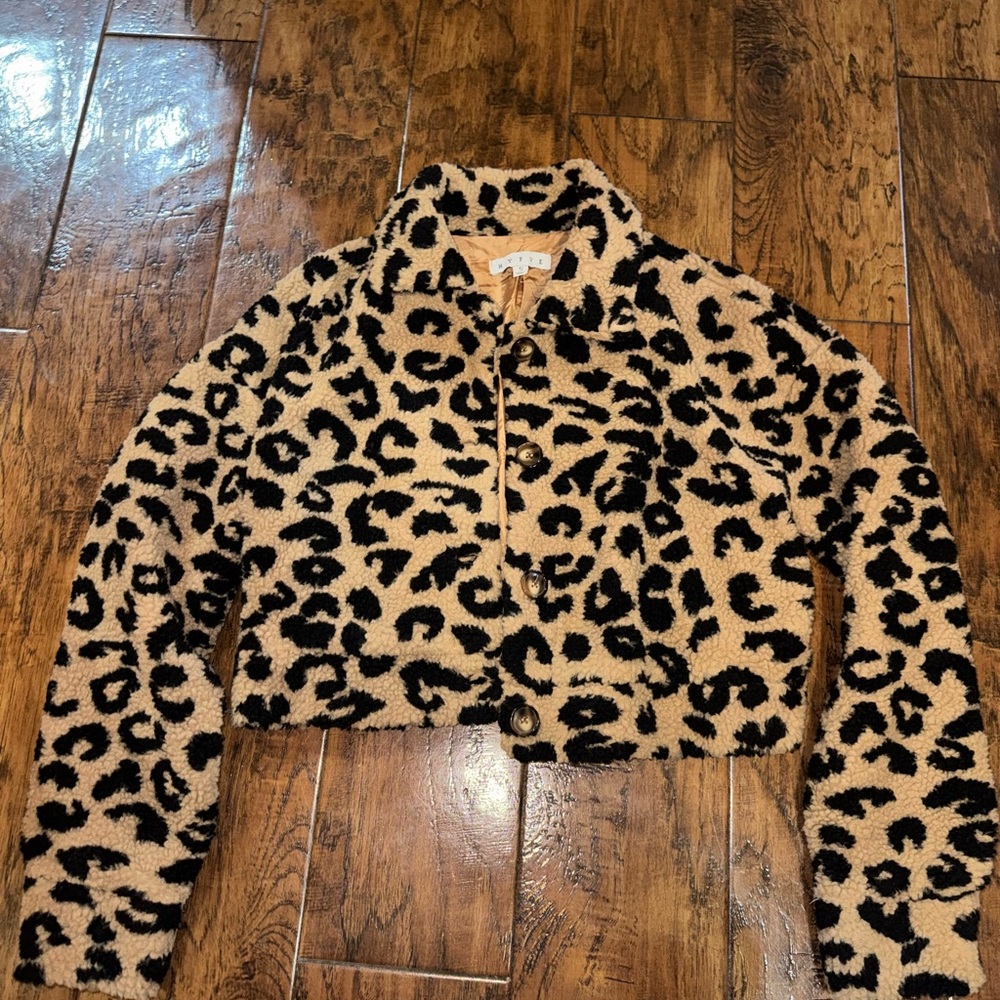 Leopard Print Cropped Jacket
